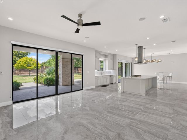 3061 Selma Lane, Farmers Branch, TX 75234