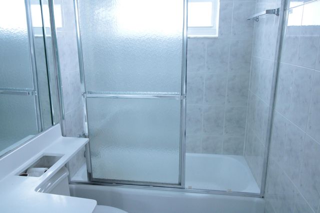 465 Paradise Isle Boulevard 110, Hallandale Beach, FL 33009