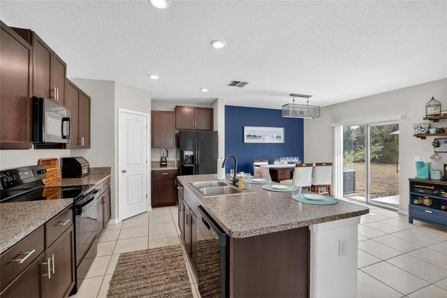 11944 MIRACLE MILE DRIVE, Riverview, FL 33578