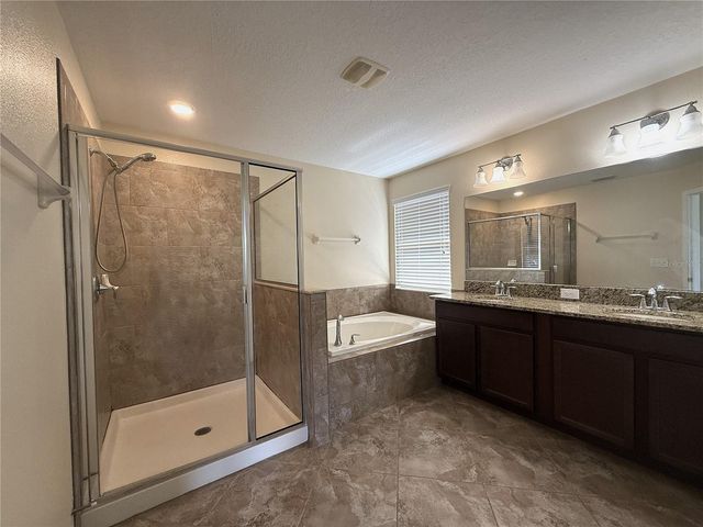 1227 BALLARD GREEN PLACE, Brandon, FL 33511