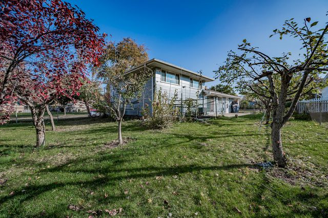 1601 Kingston Lane, Schaumburg, IL 60193