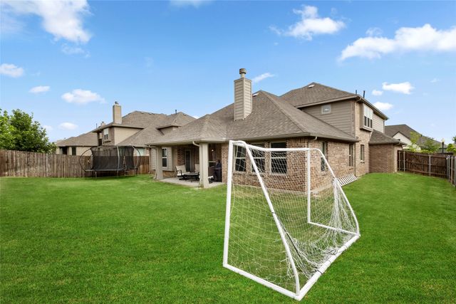 460 Country Meadows Boulevard, Waxahachie, TX 75165