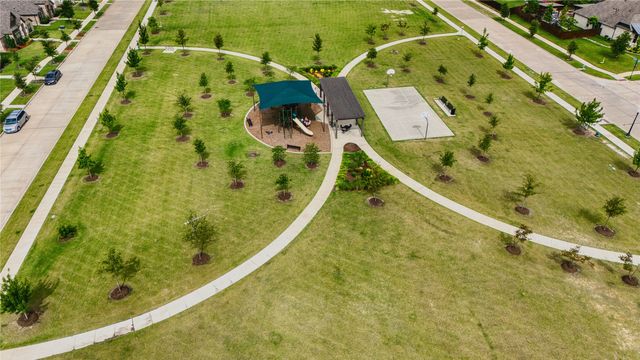 460 Country Meadows Boulevard, Waxahachie, TX 75165