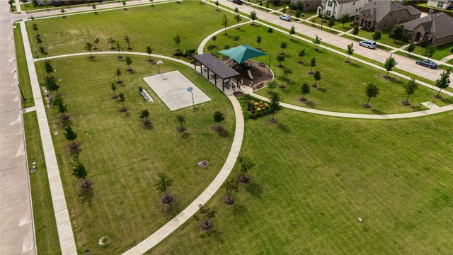 460 Country Meadows Boulevard, Waxahachie, TX 75165