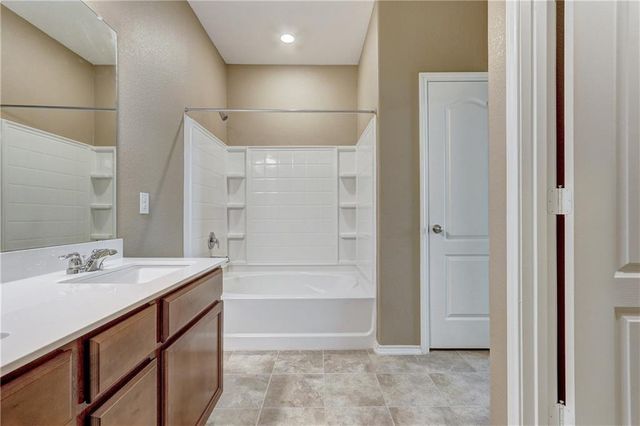 7928 Bassano DR, Round Rock, TX 78665