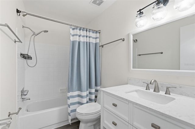2060 SUNSET POINT ROAD 52, Clearwater, FL 33765