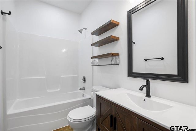 118 San Marcos, Bullard, TX 75757