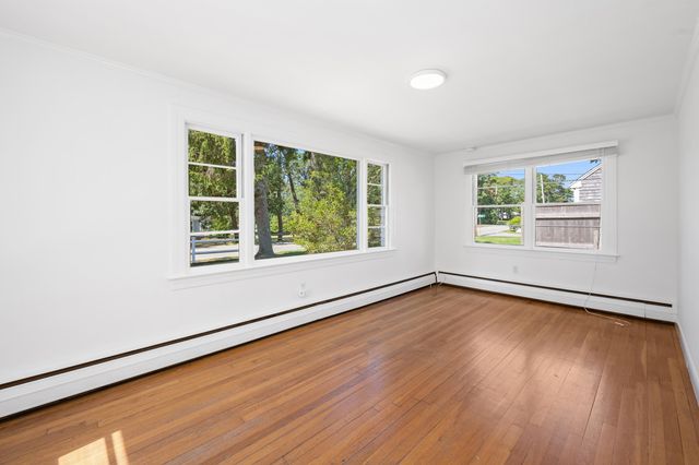129 Belmont Road, West Harwich, MA 02671