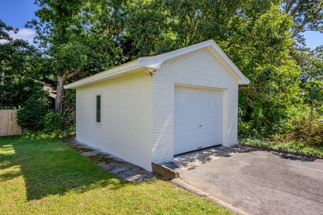 129 Belmont Road, West Harwich, MA 02671