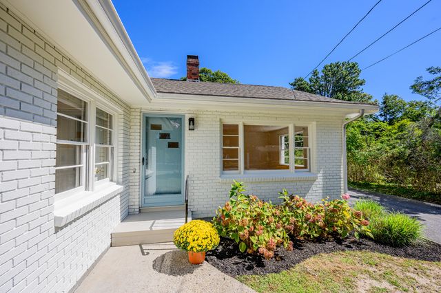 129 Belmont Road, West Harwich, MA 02671