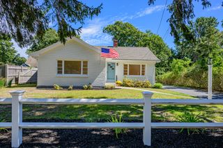 129 Belmont Road, West Harwich, MA 02671