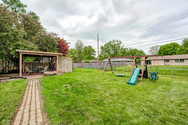 2702 Tamra Lane, Anderson, IN 46012