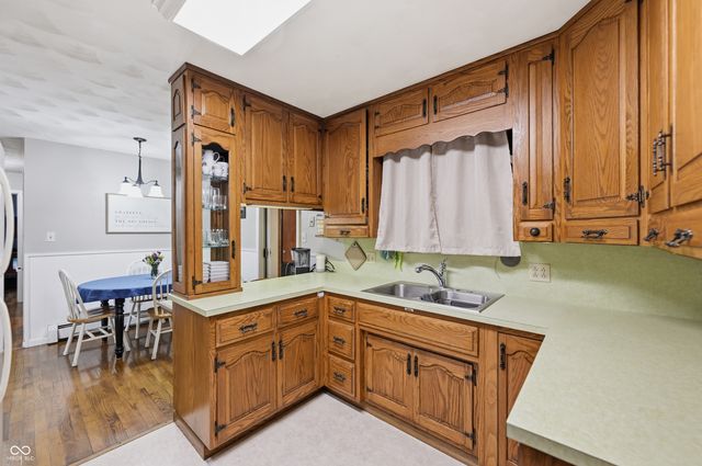 2702 Tamra Lane, Anderson, IN 46012