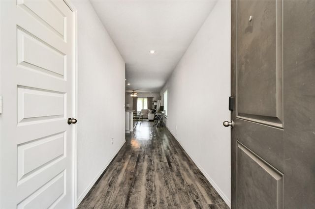 7915 Meadow Cranesbill Lane, Houston, TX 77016