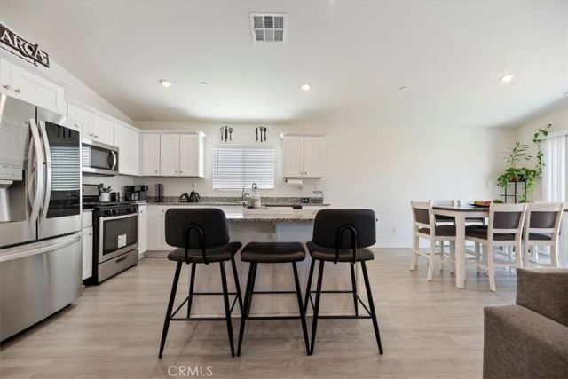 1467 Carolina Court, Hemet, CA 92543