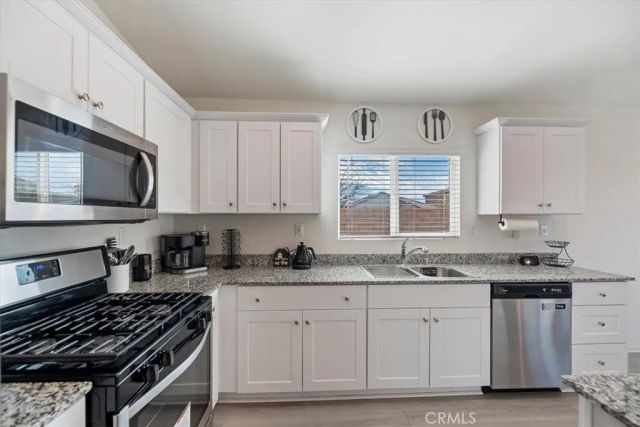 1467 Carolina Court, Hemet, CA 92543