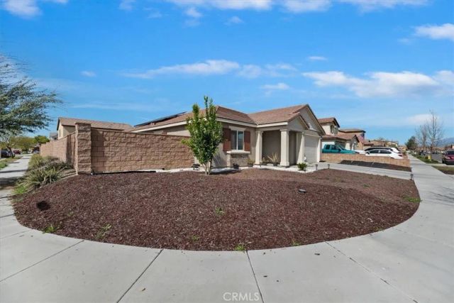 1467 Carolina Court, Hemet, CA 92543