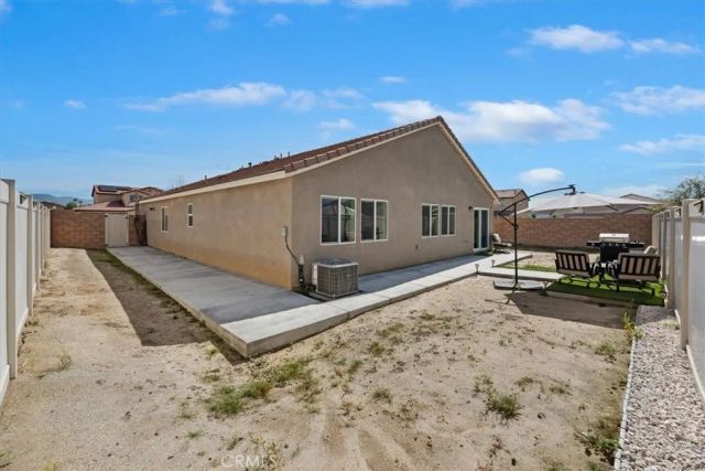 1467 Carolina Court, Hemet, CA 92543