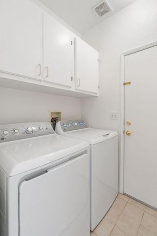 9184 Laguna Center Cir, Elk Grove, CA 95758