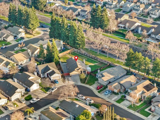 9184 Laguna Center Cir, Elk Grove, CA 95758