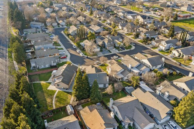 9184 Laguna Center Cir, Elk Grove, CA 95758