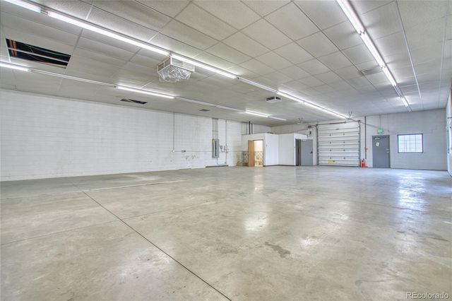 1400 W 70th Avenue, Denver, CO 80221