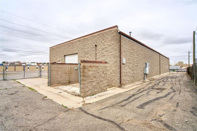 1400 W 70th Avenue, Denver, CO 80221