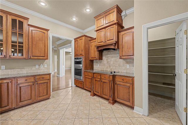 3503 SW Baybridge Cove, Bentonville, AR 72712