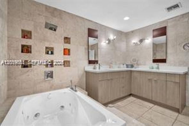 1543 Dorado Ave, Coral Gables, FL 33146