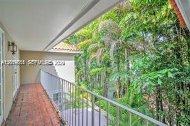 1543 Dorado Ave, Coral Gables, FL 33146