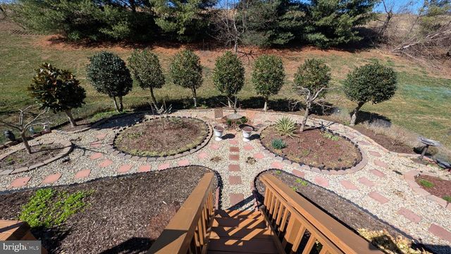 1108 PICKETT ST, Fredericksburg, VA 22401