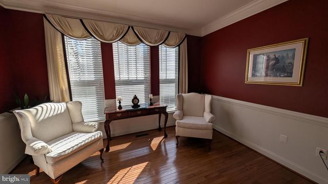 1108 PICKETT ST, Fredericksburg, VA 22401