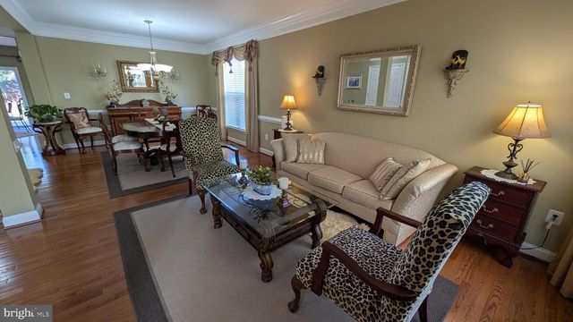 1108 PICKETT ST, Fredericksburg, VA 22401