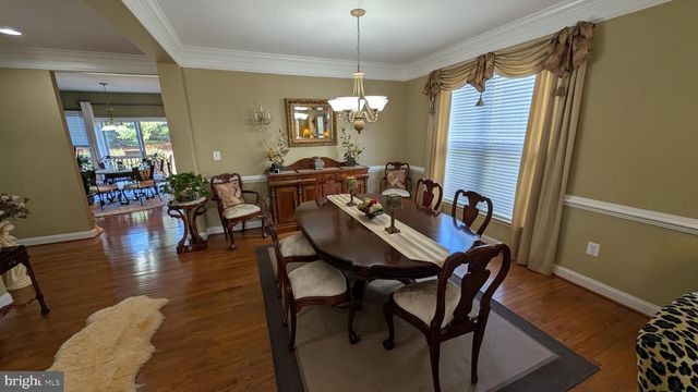 1108 PICKETT ST, Fredericksburg, VA 22401