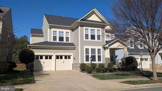 1108 PICKETT ST, Fredericksburg, VA 22401