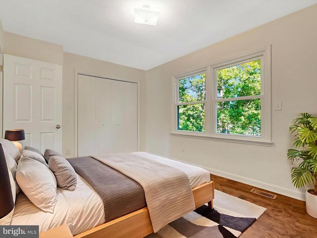 11636 HIGHLAND TER, Fairfax, VA 22030