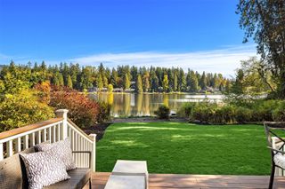 13806 W Lake Kathleen Dr SE, Renton, WA 98059