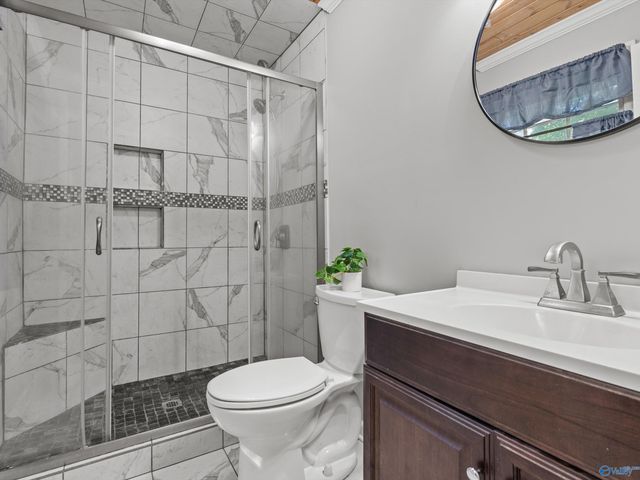 442 10th Street NW, Arab, AL 35016