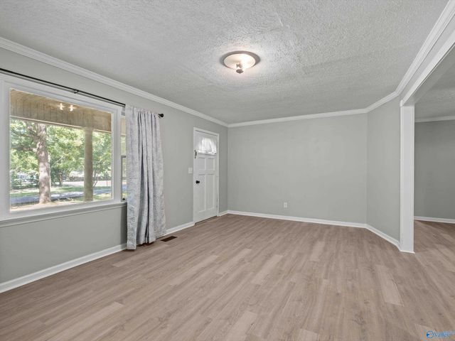 442 10th Street NW, Arab, AL 35016
