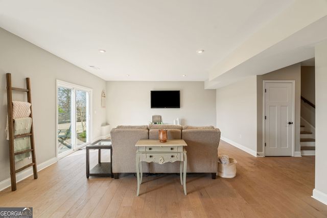 7830 Scenic Ridge Way, Ball Ground, GA 30107