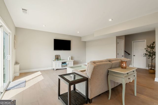 7830 Scenic Ridge Way, Ball Ground, GA 30107