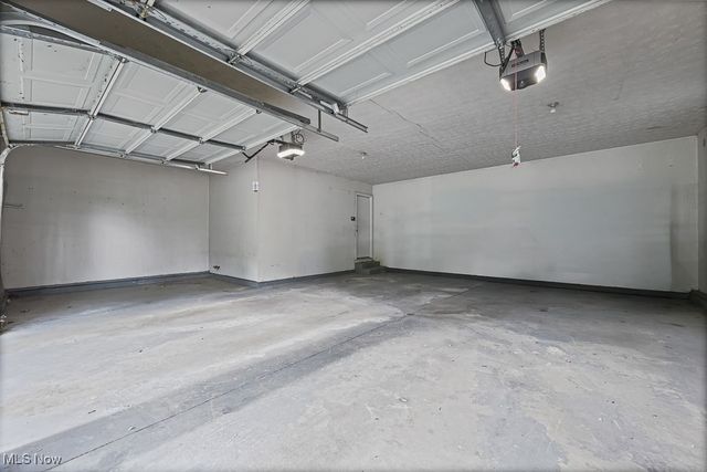 4009 Troon Drive, Uniontown, OH 44685