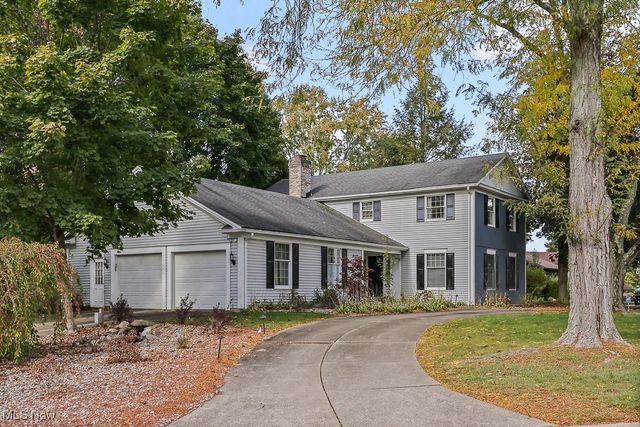 4009 Troon Drive, Uniontown, OH 44685