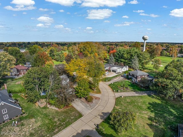 4009 Troon Drive, Uniontown, OH 44685