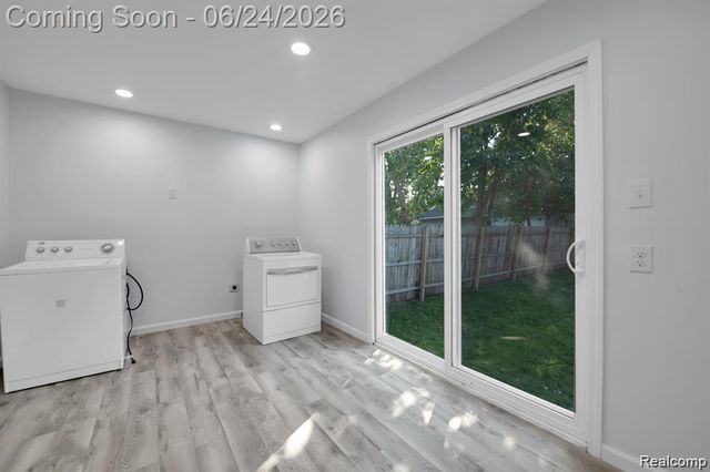 24409 Bolam Avenue, Warren, MI 48089