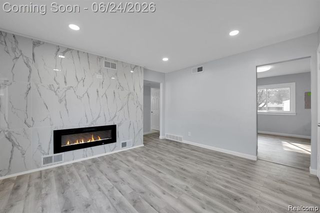 24409 Bolam Avenue, Warren, MI 48089