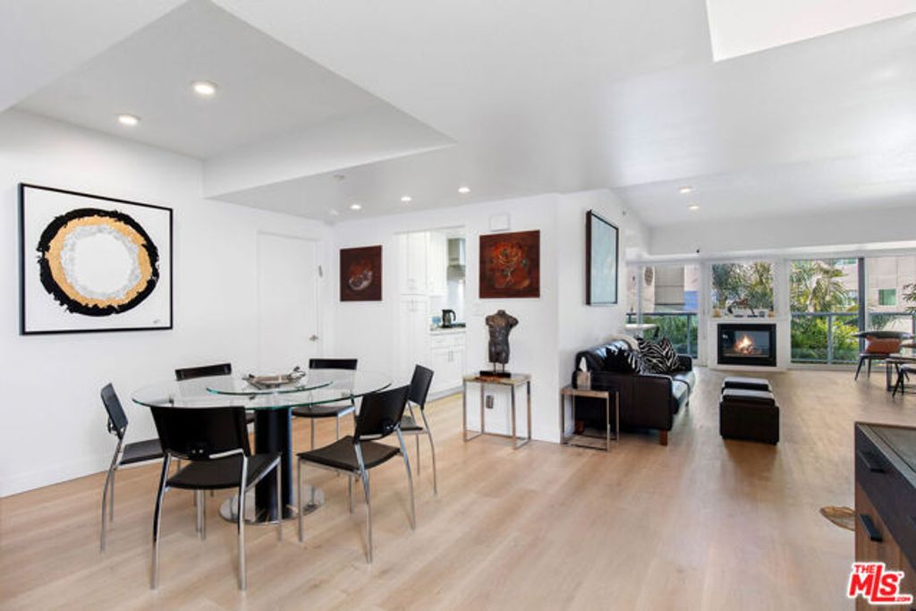 13600 MARINA POINTE Drive 401, Marina Del Rey, CA 90292