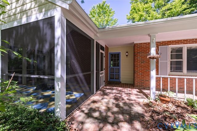 14219 Hickory Oaks Ln, Ashland, VA 23005