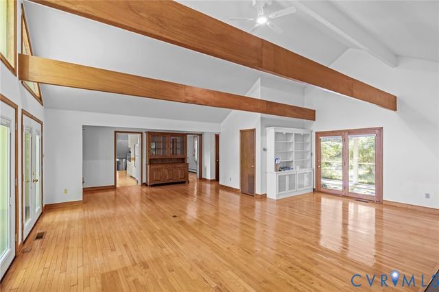 14219 Hickory Oaks Ln, Ashland, VA 23005