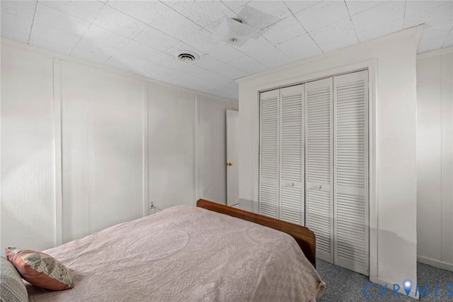 14219 Hickory Oaks Ln, Ashland, VA 23005